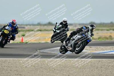 media/Apr-18-2025-TrackDaz (Fri) [[45f5874c44]]/C Group/Session 1 (Turn 7)/